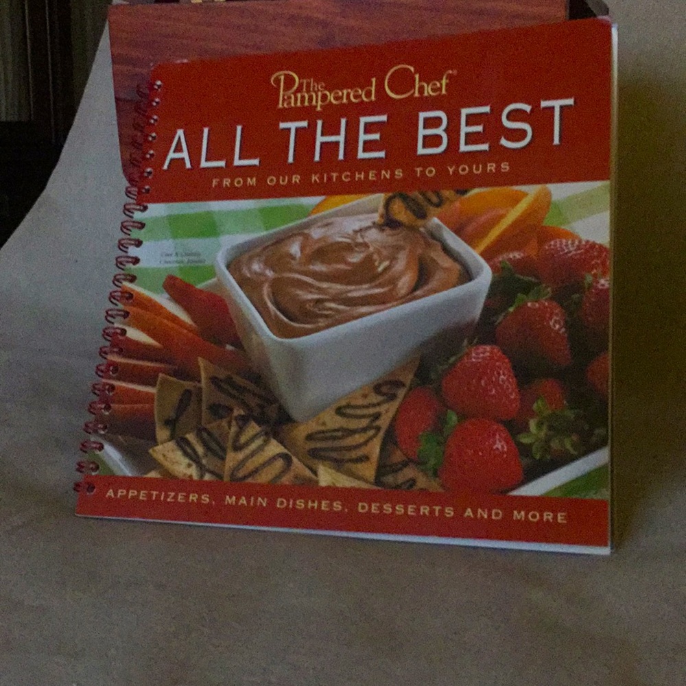Cookbook: The Pampered Chef All The Best